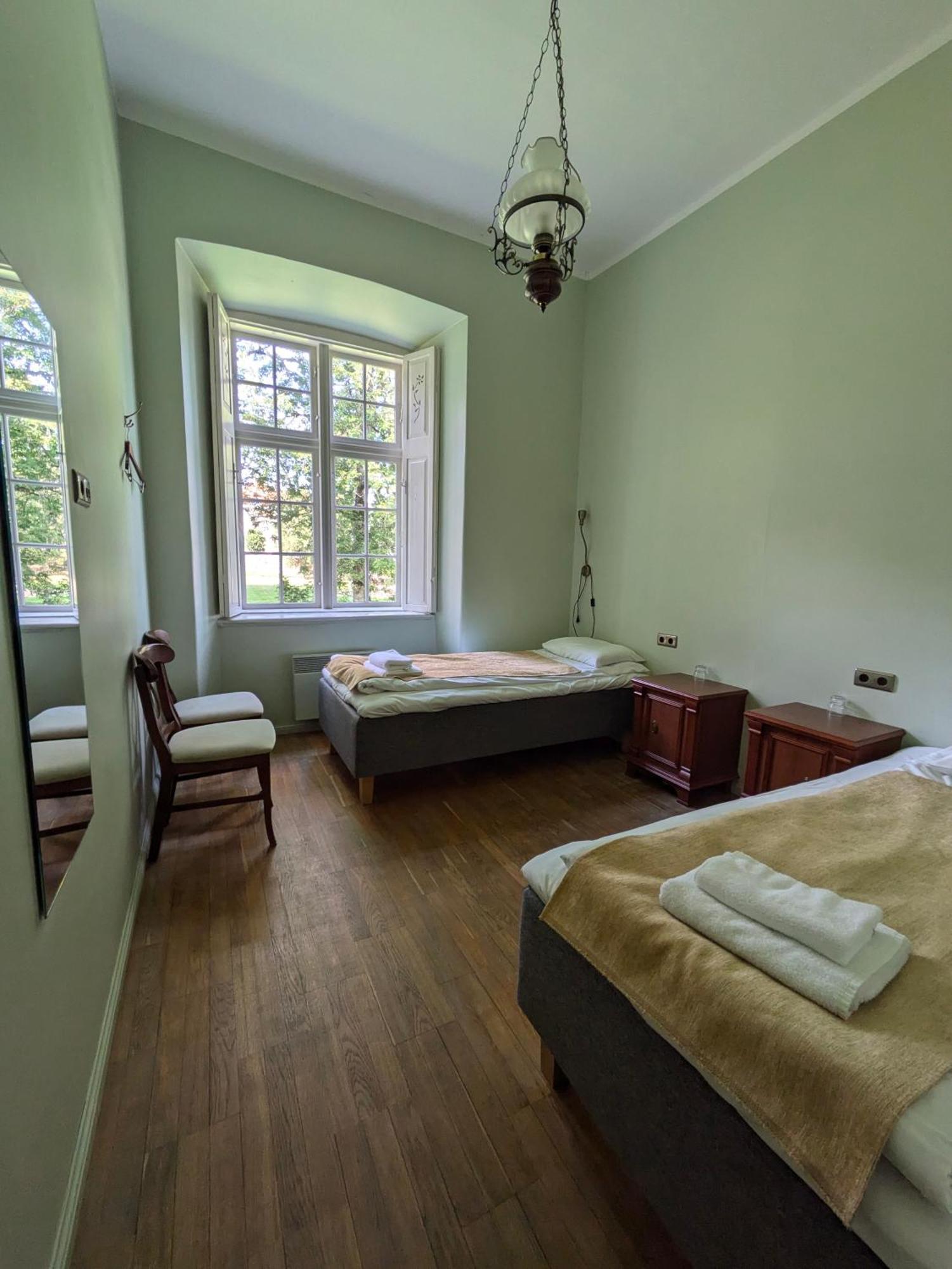 Palmse Manor Guesthouse ห้อง รูปภาพ